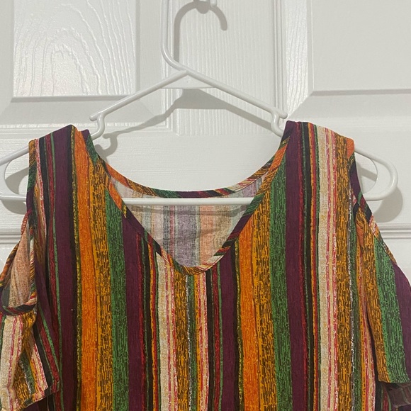 HP 5/17!! SHEIN Emery Rose Colorful Striped Cold Shoulder Top - Picture 3 of 7